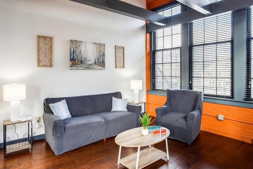 Centric Modern Loft W/ King Beds & Smart Gametable Vila Rochester Exterior foto
